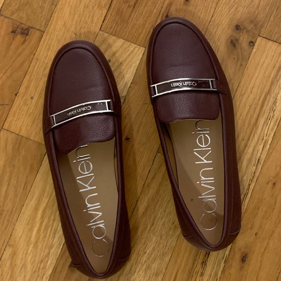 SOLD RARE maroon Calvin Klein LIRA 7.5 - Picture 4 of 11